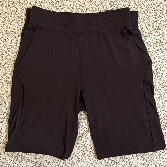 Lulu 🍋 Ready to Rulu High-Waisted Jogger - Picture 3 of 7